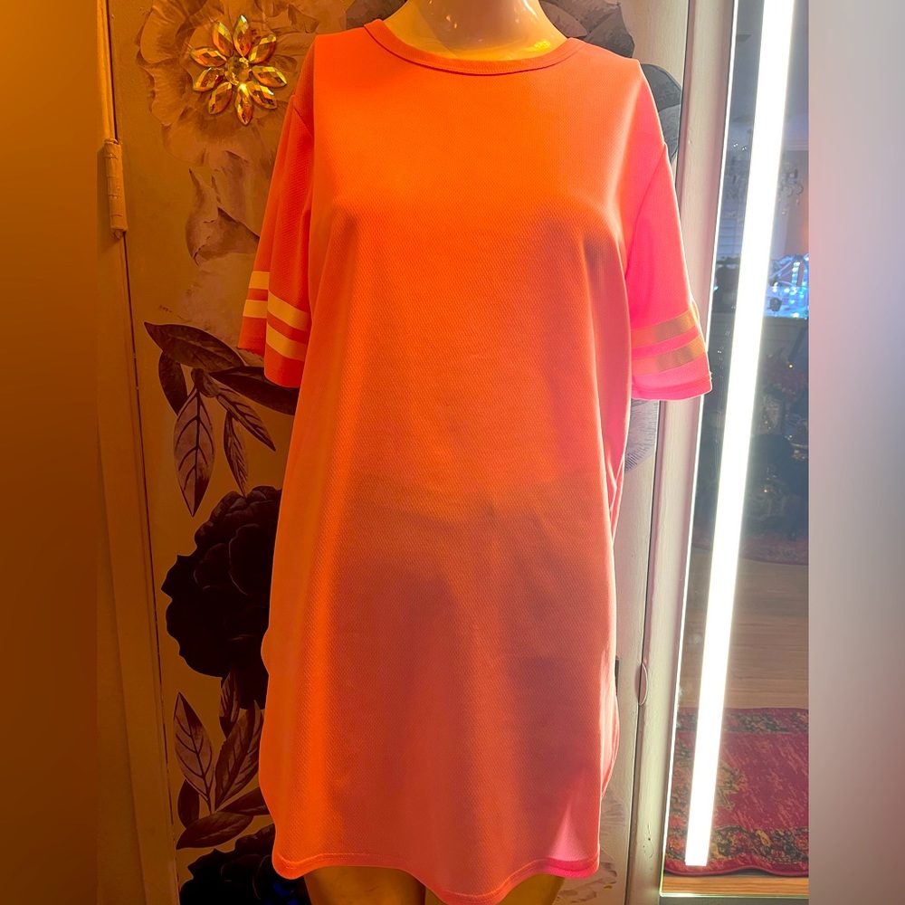 Long pink T shirt